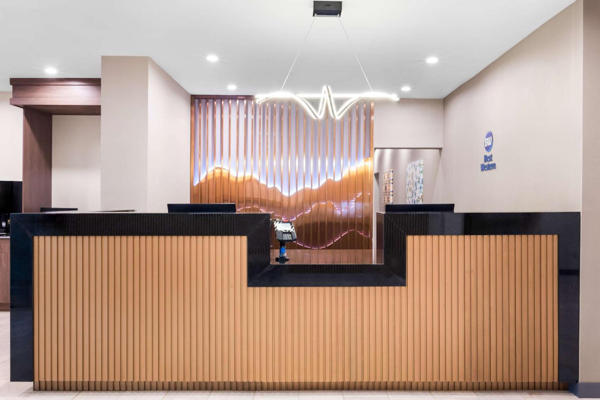 Best Western Niantic - New London, Mystic Area Exterior foto